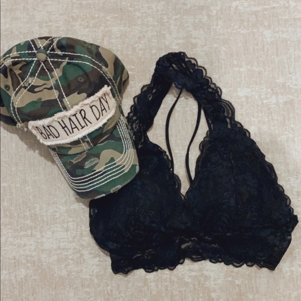 Women’s Black Bandeau Bra With Camo Hat